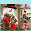 Feestelijke sneeuwpop als piek voor in de kerstboom, ideaal om je kerstversiering op te fleuren.