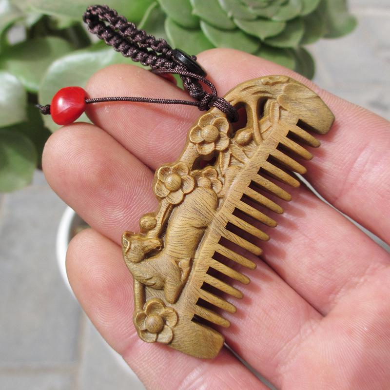 Engraved Green Sandalwood Comb - Black Gold Carved Design, Gift Box Included