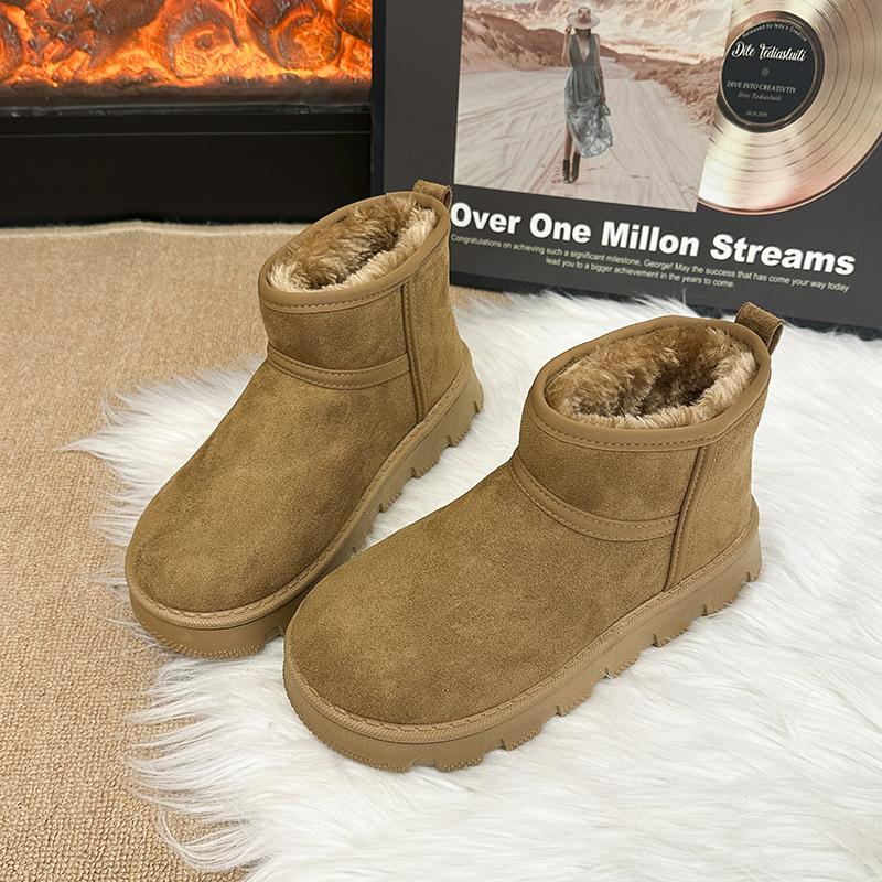 Internet Celebrity Platform Snow Boots Women's Winter 2025 New Round Head Cover Feet Suede Piled Thickened Short Cotton Shoes Women