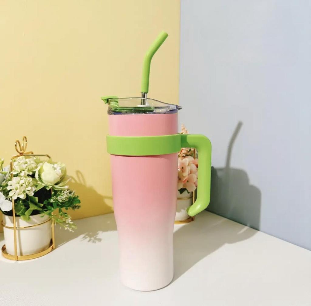 Summer Cold Retention Ice Cup Big Mac Tumbler Large Capacity Men's and Women's High Face Value Water Cup Net Red Cup with Straw