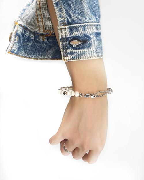 Vive Layered Pearl Bracelet
