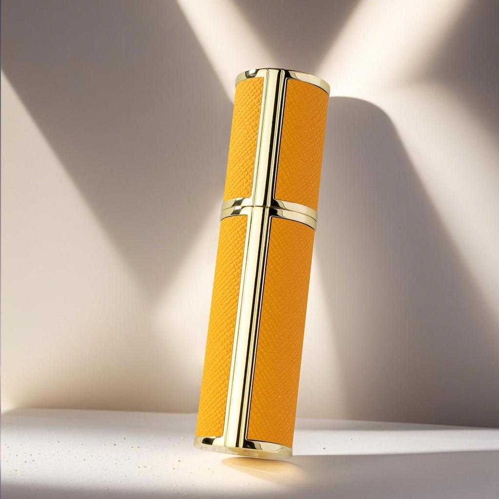 Luxury 5ml Travel Perfume Bottle with Leather Base - Leak-Proof Spray Design