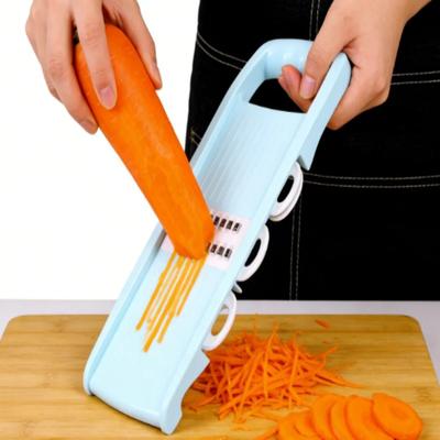 Rallador Cortador de Patatas 5 en 1 Tabla de Verduras Corta Verduras Cocina Casera Multifuncional Rascador de Zanahoria Cepillo Grueso