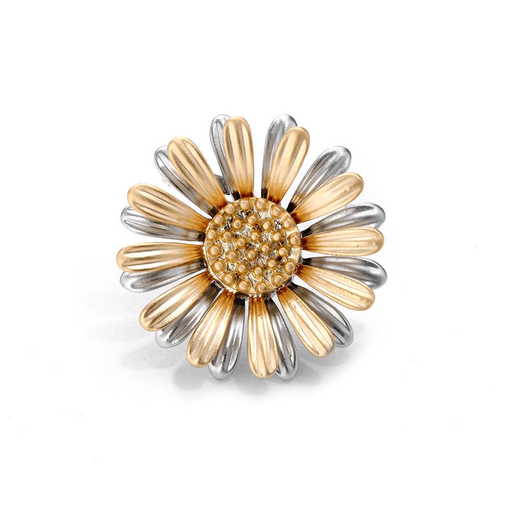 Thousand Clan Daisy Brooch: Silver & Matte Gold, Versatile Pin Buckle Corsage X1073