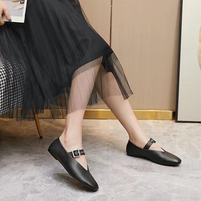 Ins style Soft Leather Rivet Strap Buckle Women Ballet Flats Spring Autumn Mary Janes Comfortable Walking Loafers Shoes