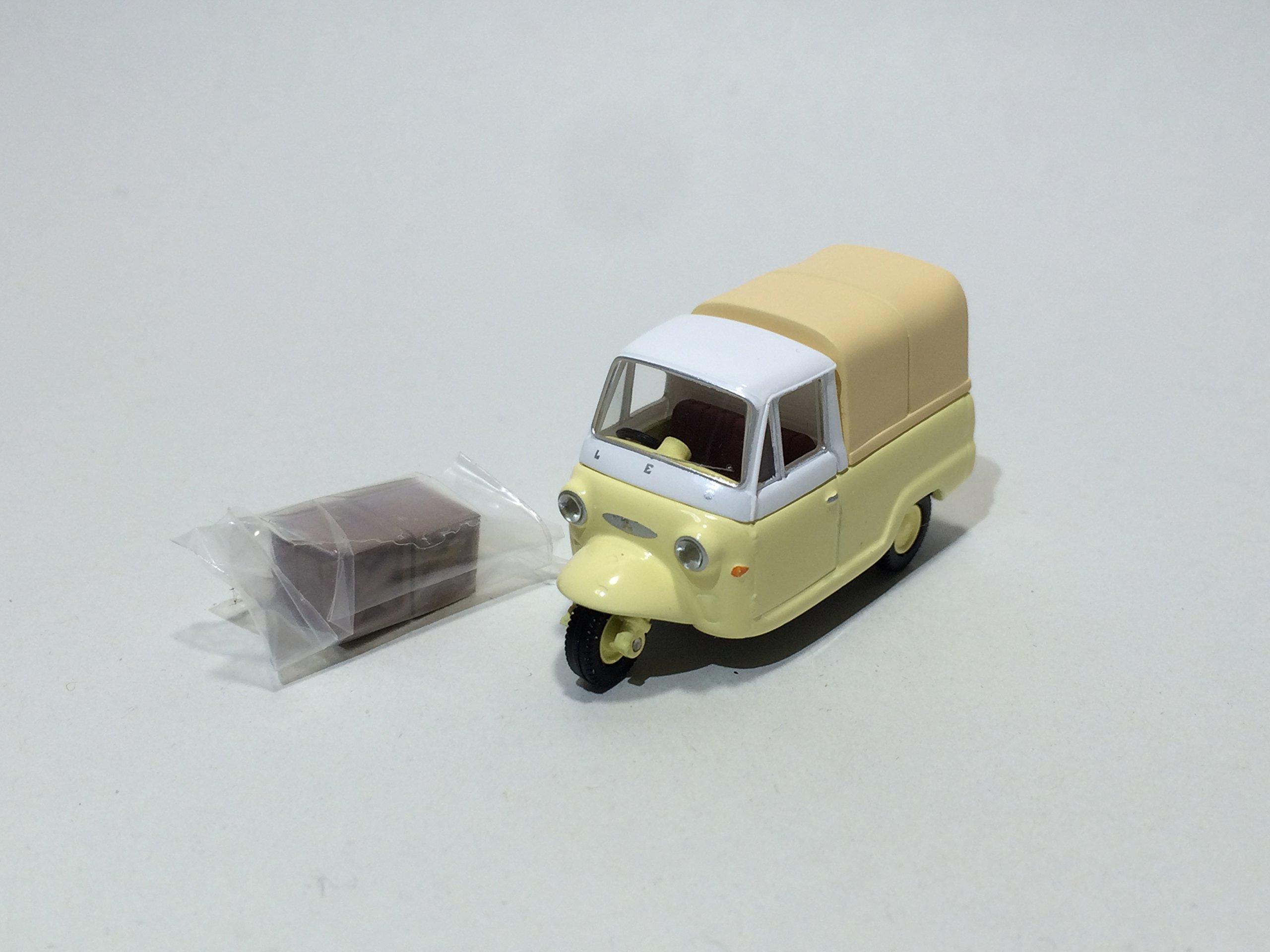

Tomica Limited Vintage Mitsubishi Leo TLV-54a (желтый)