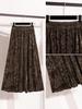 Pleated Velvet A-Line Skirt: Women's Versatile Mid-Length High-Waisted Slimming Style for Autumn and Winter
