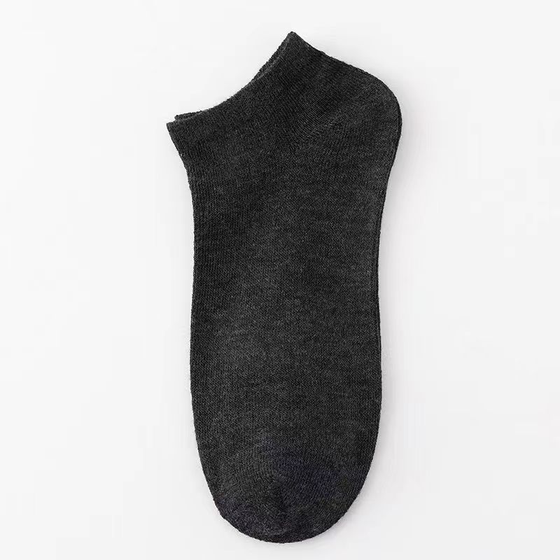 Men's Spring and Summer Thin Leisure Sports Soft and Comfortable Low Top Solid Color with Shallow Mouth Short Cotton Socks