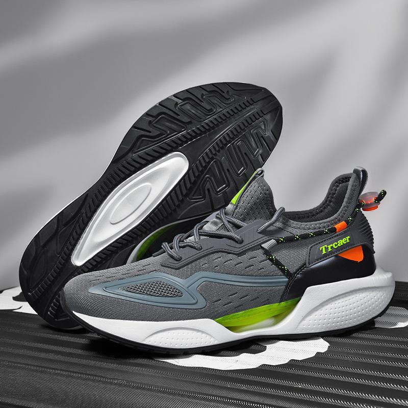 Men's shoes new men's summer breathable and lightweight running shoes soft-soled mesh casual sports men's shoes
