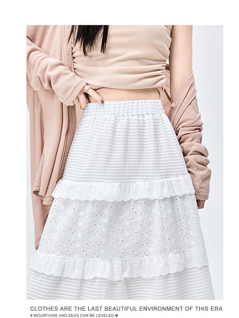 2024 Frühling Damen High-Waist Weiß A-Linien Kuchenrock mit floralem Spitzendesign