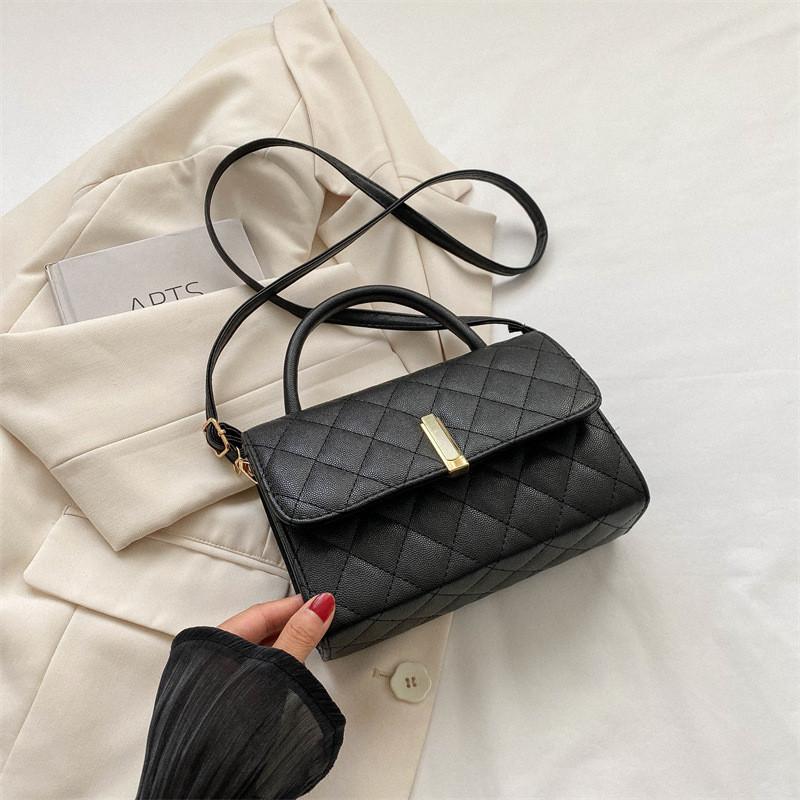 Chic Stylish Small Square Bag For Casual Commuting And Trendy Street Fashion In Black White Khaki чёрный