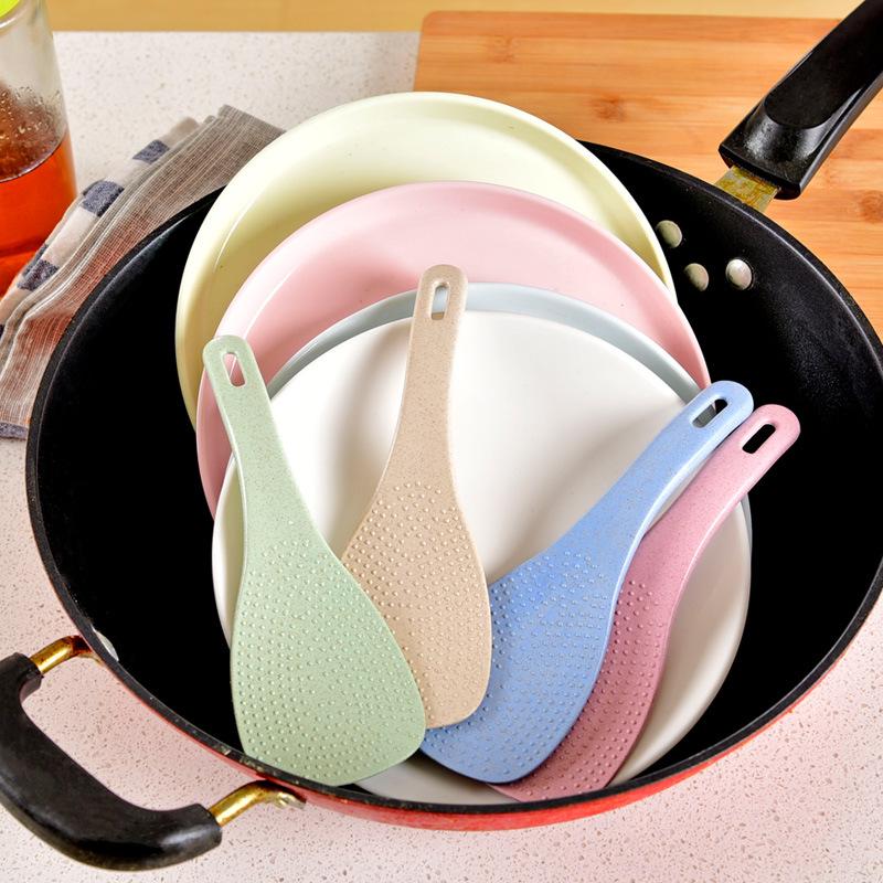 Pšeničná sláma pro ochranu životního prostředí a nelepivá lžíce rýže