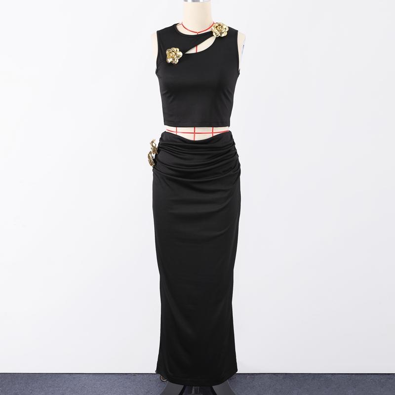 

Элегантный 3D металлический цветок женский комплект из 2 предметов без рукавов облегающий укороченный топ с вырезом высокая талия макси юбка 2025 весна лето женский отпуск костюм L чёрный