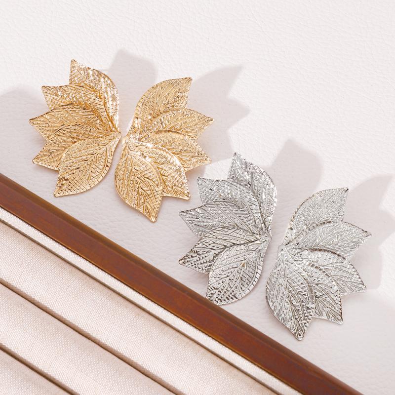 Exaggerated Gold Color Leaf Texture Fan Earrings For Women Metal Earing Jewelry  Trending New Women's Earrings Accessories