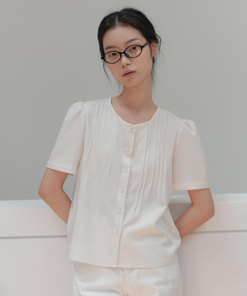 YUPPE Tucked Flower Shirt_Ivory