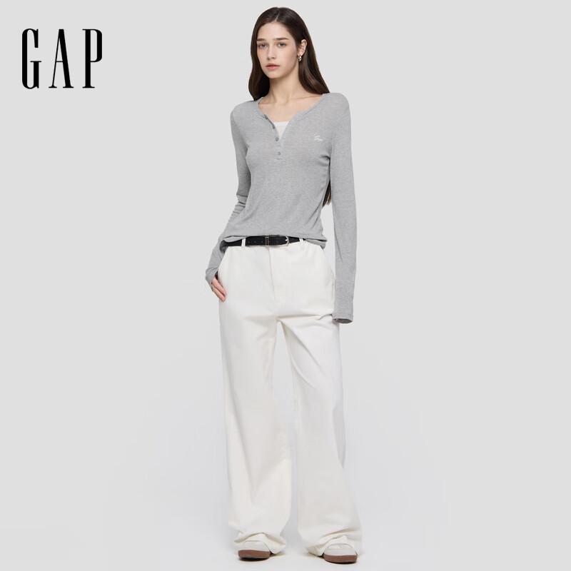 Gap Camiseta de manga larga para mujer con logo bordado y mezcla de lyocell