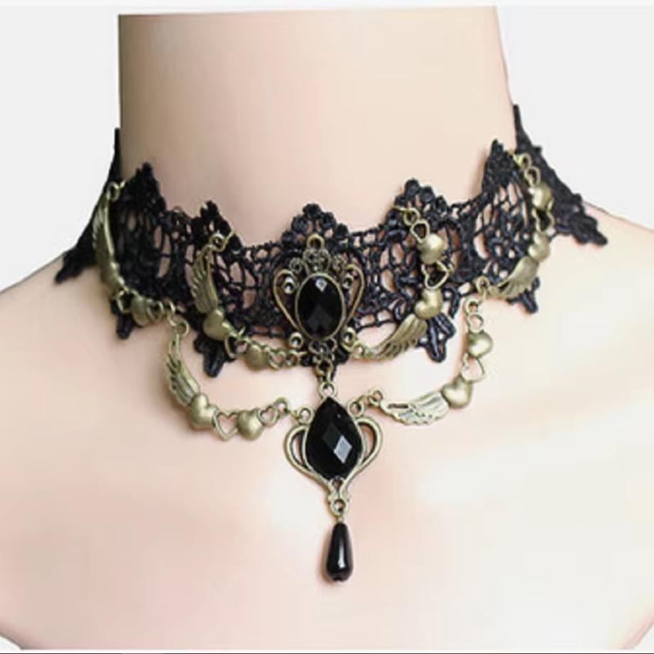 Gothic Victorian Black Lace Necklace Women Girl Boho Crystal Tassel Sexy Lace Choker Dark Loli Style Holiday Party Girl Jewelry