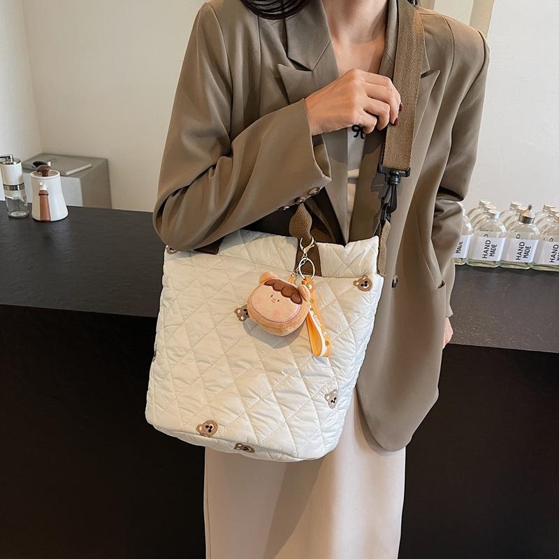 Большая вместительная сумка-тоут для учебы — фото 5