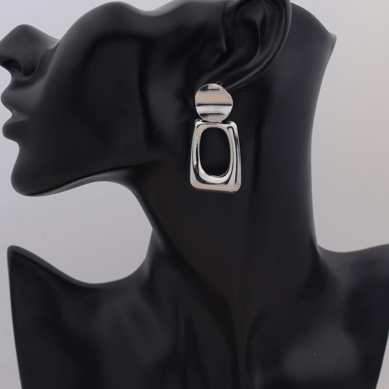 Retro Statement Drop Earrings for Women Hollow Out Square Round Dangle Earrings European Geometry Party Jewelry