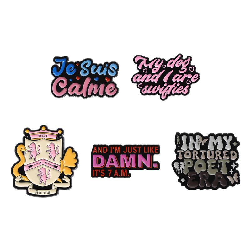 Duck Cartoon Fashionforward Brooches With Alluring Colors And Unique Alloy Material