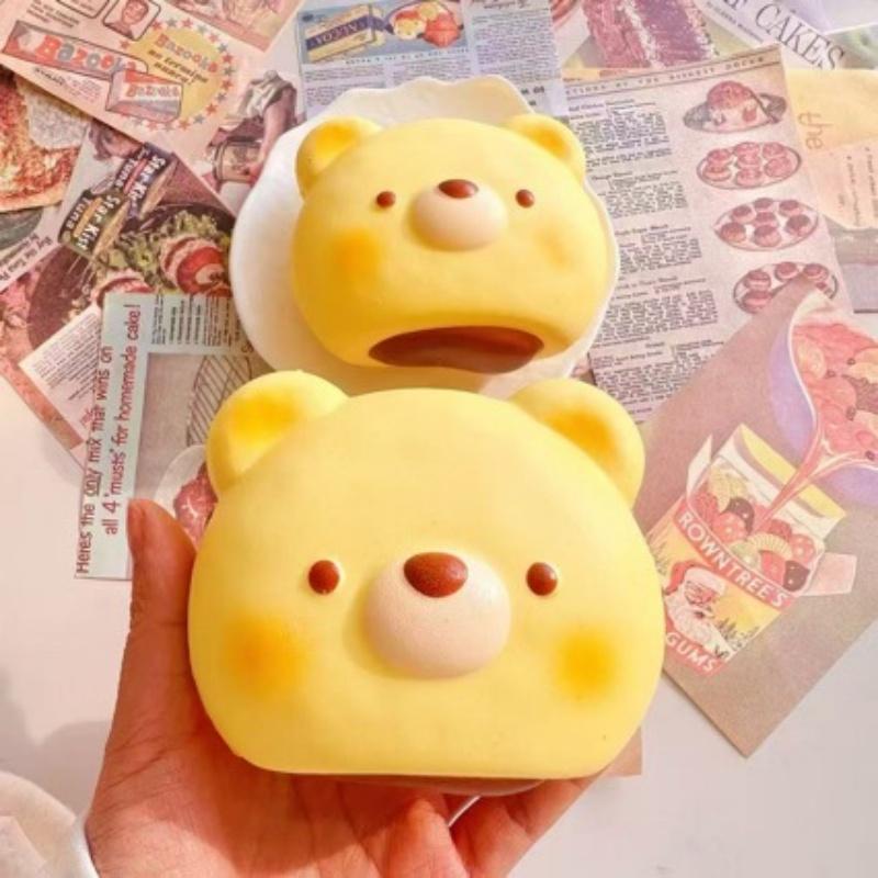 1Pcs Super-Soft Cream Bear Pu Slow-Rebound Pinch Fidget Toy Creative Stress-Relief Squishy Toy Cute Bear Squeeze Sensory Fidget