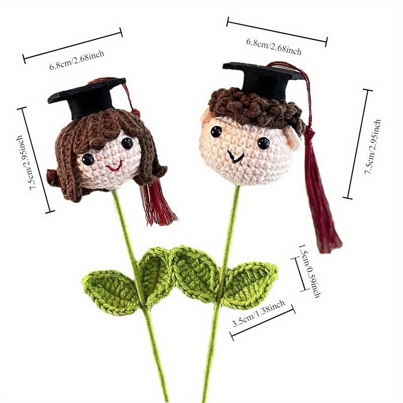 Promoční klobouk, doktorka, chlapeček, dívka, zvířecí kytice, škola, ručně háčkovaná, vlněná háčkovaná kytice, látková dekorace