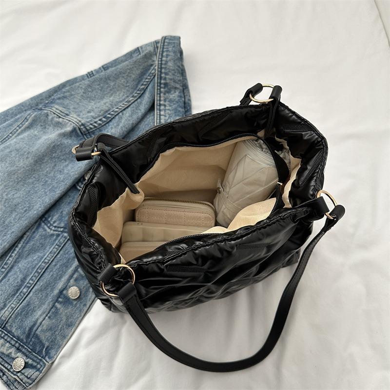 Women's bag tote bag new shoulder bag fashionable simple handbag bag bag