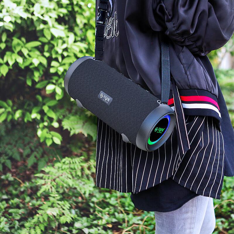 SEE ME HERE E9 Plus Portable Bluetooth Speaker CN Plug (adapter Included)