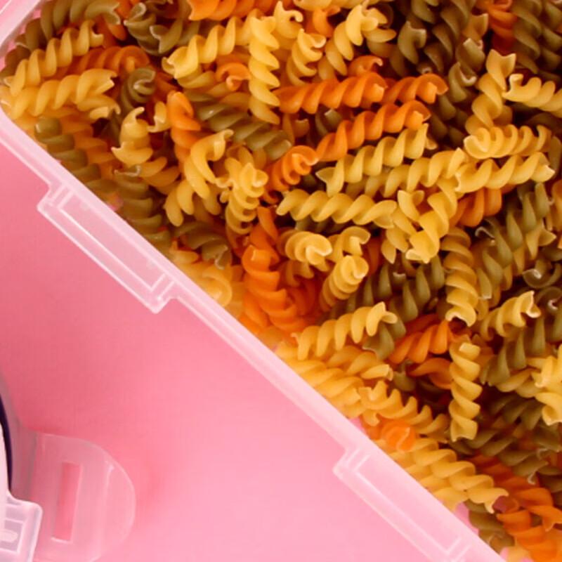 LOCK&LOCK Food Storage Container Set