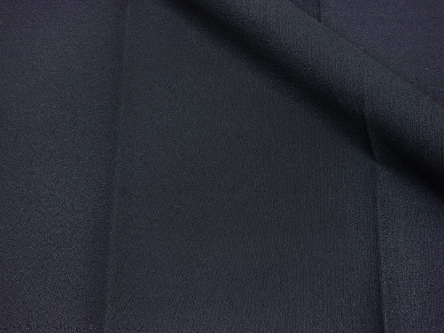 

NASKA Color 110cm wide x and CF8500 Broadcloth, approx. 7m, Col. 300, Gray, Black, Purple,
