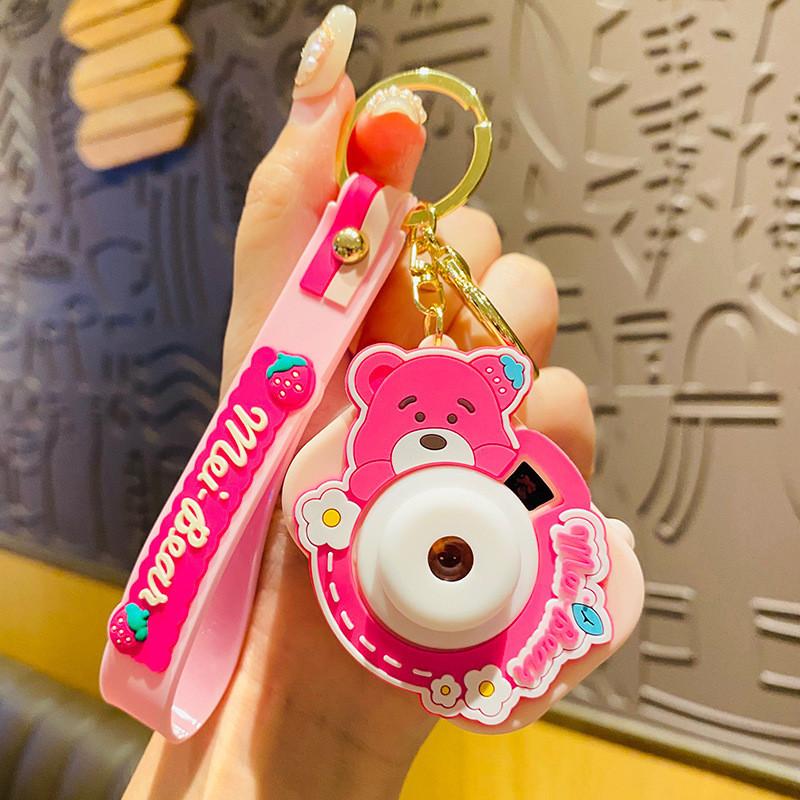

Bear Sweet Pink Camera Keychain Trendy Cute Cartoon Bag Charm Ideal For Parties ярко-розовый