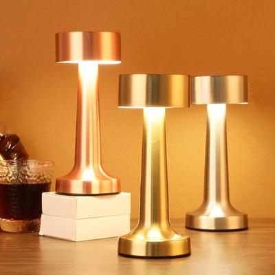 Wiederaufladbare Retro-Tischlampe Metall-Touch-Dekor für Bar Couchtisch Restaurantdekoration Licht Schreibtisch LED-Nachtlichter Schlafzimmer