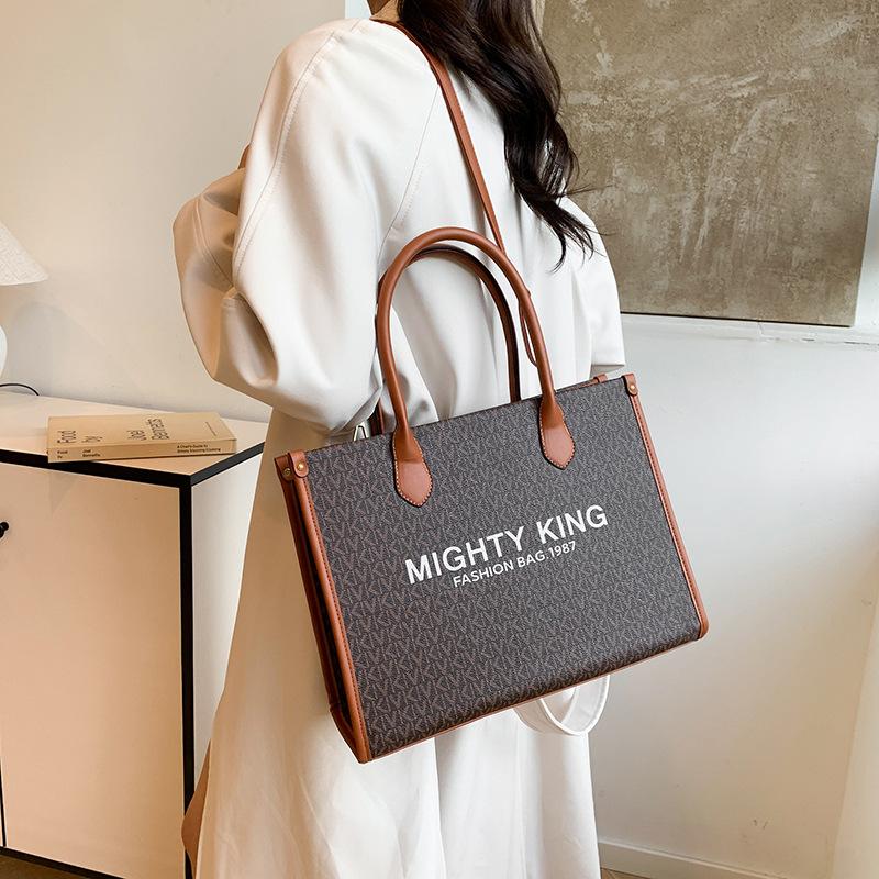 New high-end fashion letter tote bag portable shoulder crossbody trendy women's bag