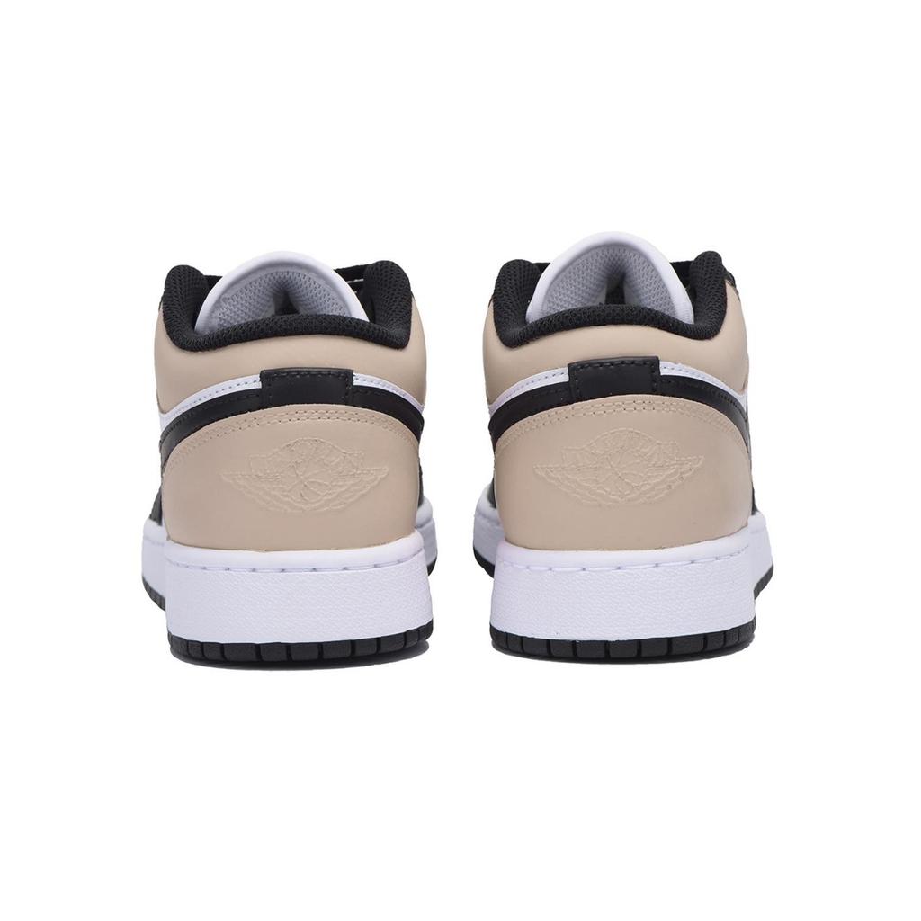 Jordan Air Jordan 1 Urban Chic Style Slip Resistant Low Top Vintage Basketball Shoes Men's White 553558-131(Team85-)