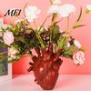 Decorative Resin Vase Heart Shaped Flower Vases, Vase, Creative Holder, Modern Art Durable Arranger Style for Home Wedding Valentine Gift Desktop