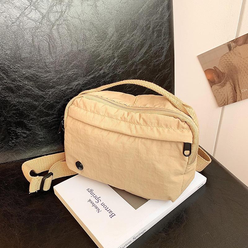 New Macaron Nylon Small Square Bag Waterproof and Lightweight Canvas Bag Bag Casual Fashion Shoulder Messenger Mobile Phone Bag