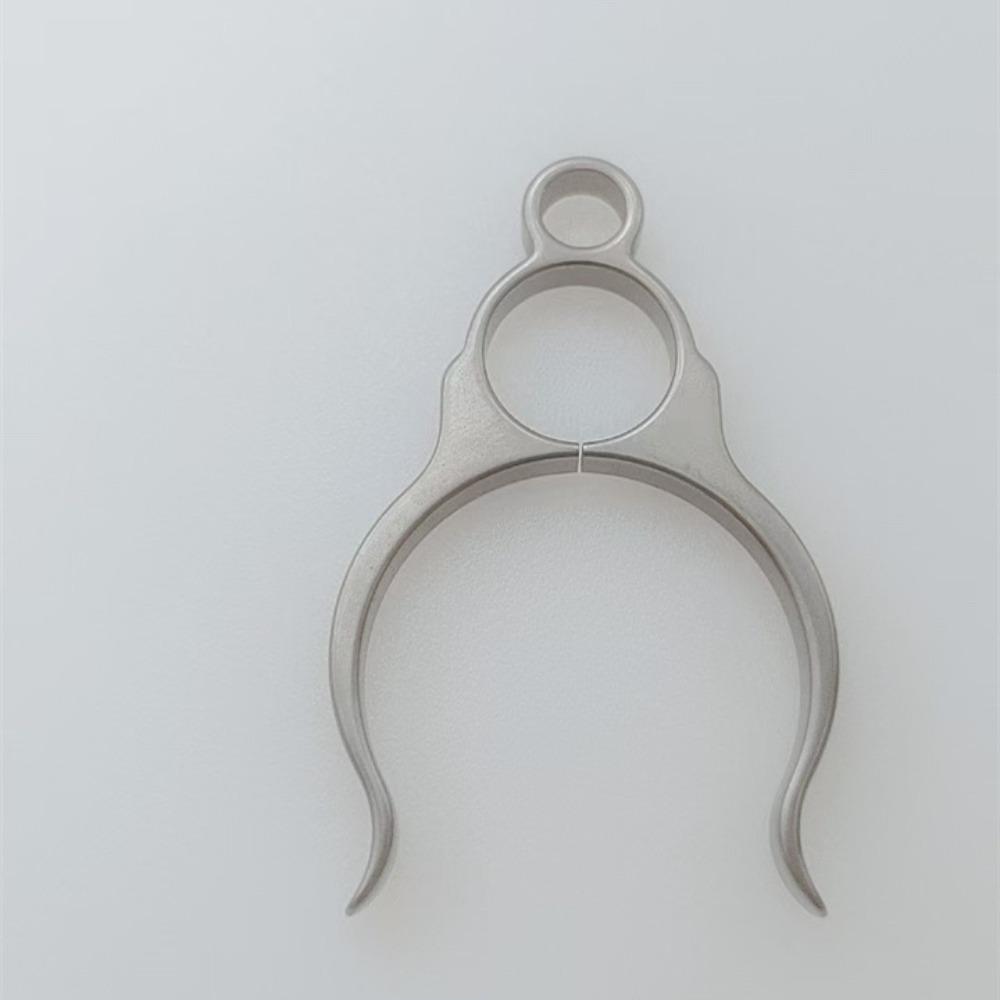 

Light Convenient Titanium Alloy Buckle Durable Outdoor Kettle Hanger Outdoor Tools 3