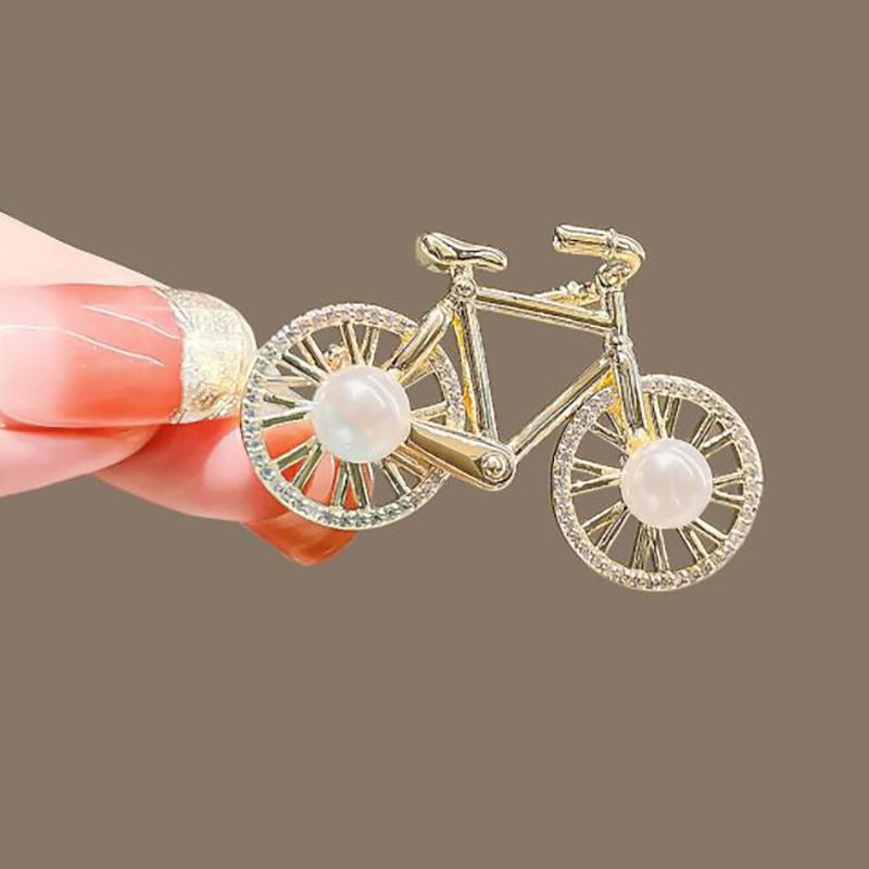 Personality Bicycle Shape Brooch  Leisure Cycling Sports Jewelry