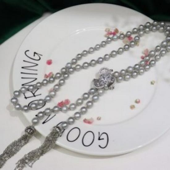 046 Elegant Freshwater Pearl Necklace with Camellia Clasp