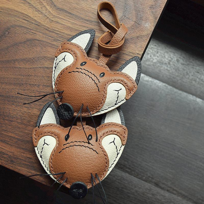 Fox Original Design Fox Leather Handmade Car Key Bag Pendant Personalized Niche Gift Keychain