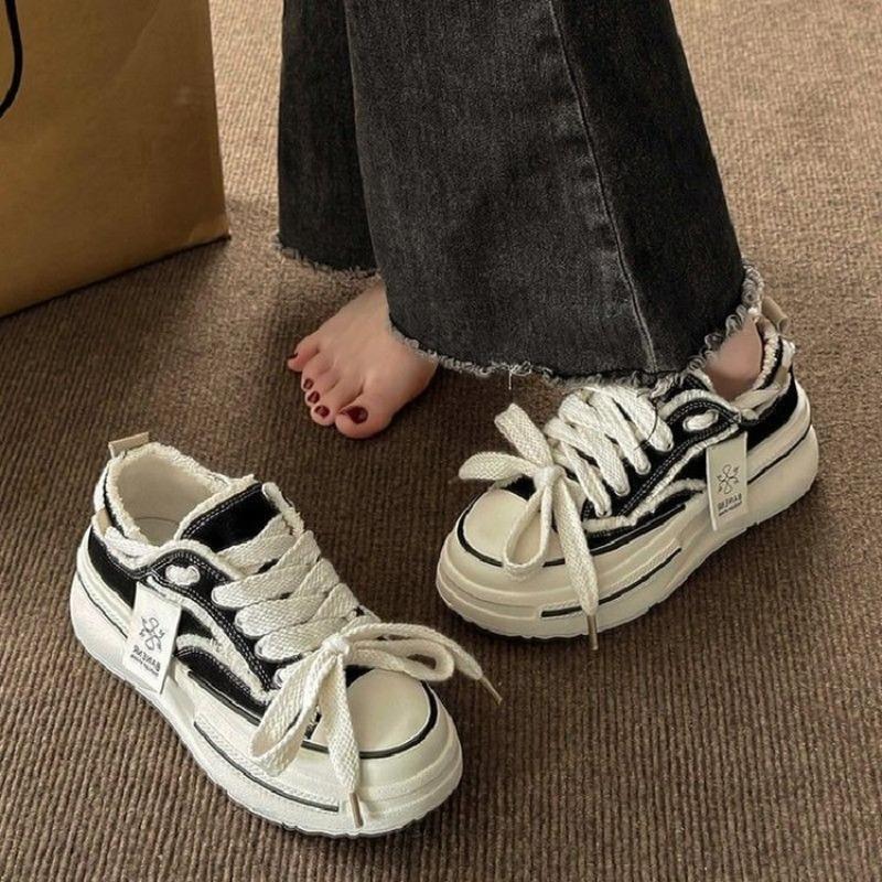 Platform Canvas Shoes Women's Shoes Autumn New Heightening Beggar Board Shoes Female Students Versatile White Shoes
