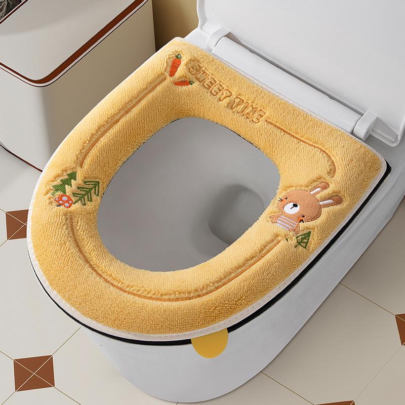 Cute Winter Thickened and Fleece-lined Toilet Seat Cushion, Washable, with Zipper