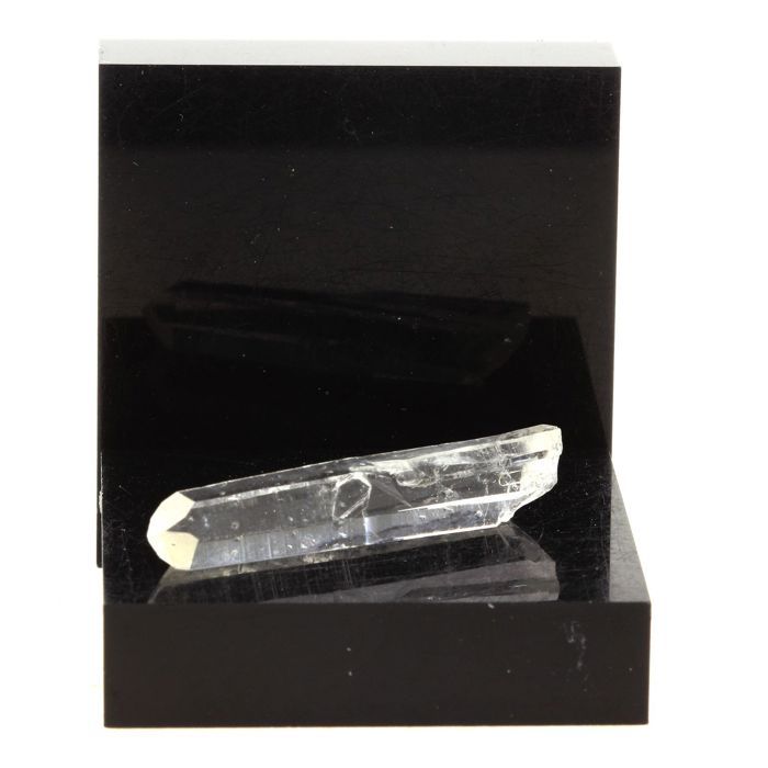 Pierres et Minéraux. Quartz. 12.23 ct. La Gardette Mine, Bourg d'Oisans, Isère, France.