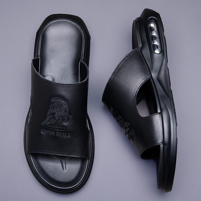 

Модные мужские кожаные тапочки, летние повседневные сандалии 2024 года, модная винтажная мужская обувь, высокое качество, мягкие, удобные, повседневные туфли на плоской подошве, пляжные мужские тапочки 42 чёрный