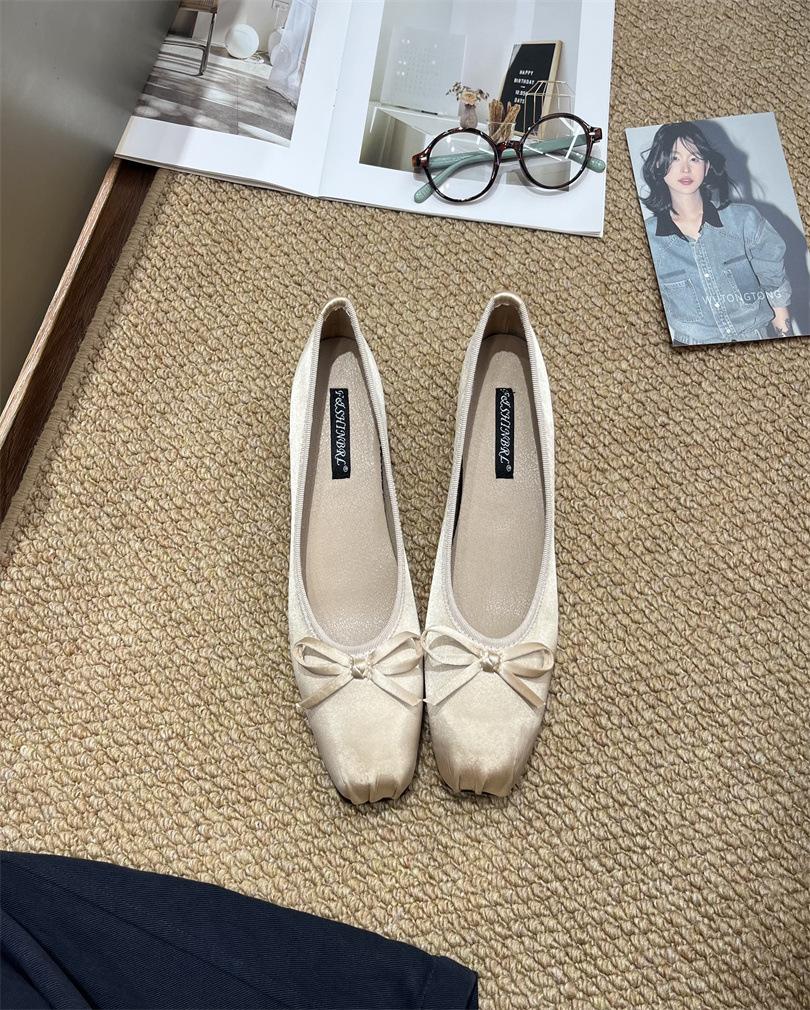 

Французские замшевые балетки с внутренней отделкой, женские туфли 2025 года, новые весенне-осенние вечерние туфли с бантом красного цвета 39 хаки