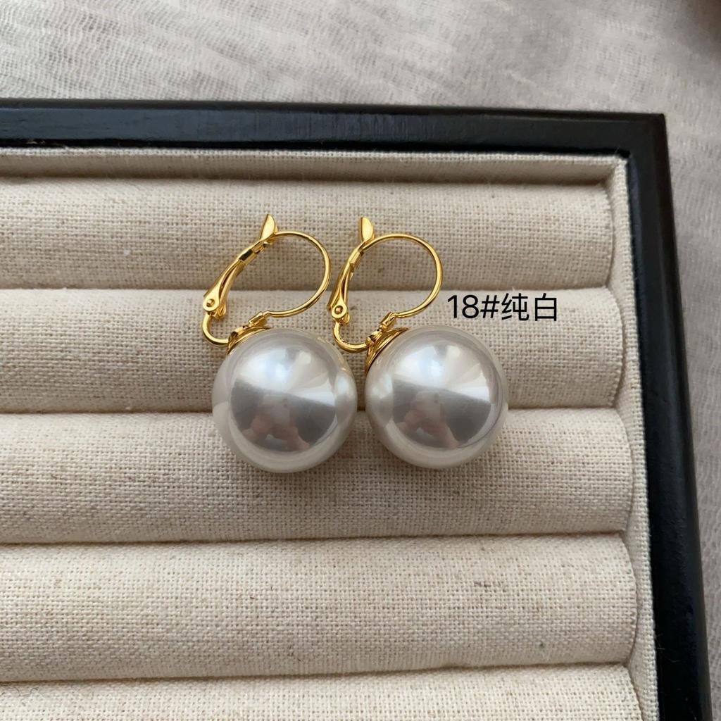 Classic Elegance Warm Pearl Ear Buckle Earrings Commuter Simple Temperament Multicolor French Retro Premium Earrings