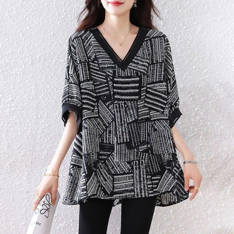 Fashionable Plus Size Chiffon Top Summer Floral Print Loose Fit Elegant T Shirt for Women Hide Tummy