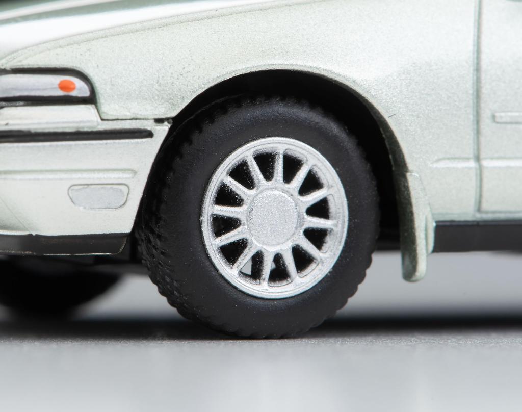 Tomica Limited Vintage Neo Dangerous Detective Nissan Cefiro Sports Cruising Hotový produkt LV-N Vol.11