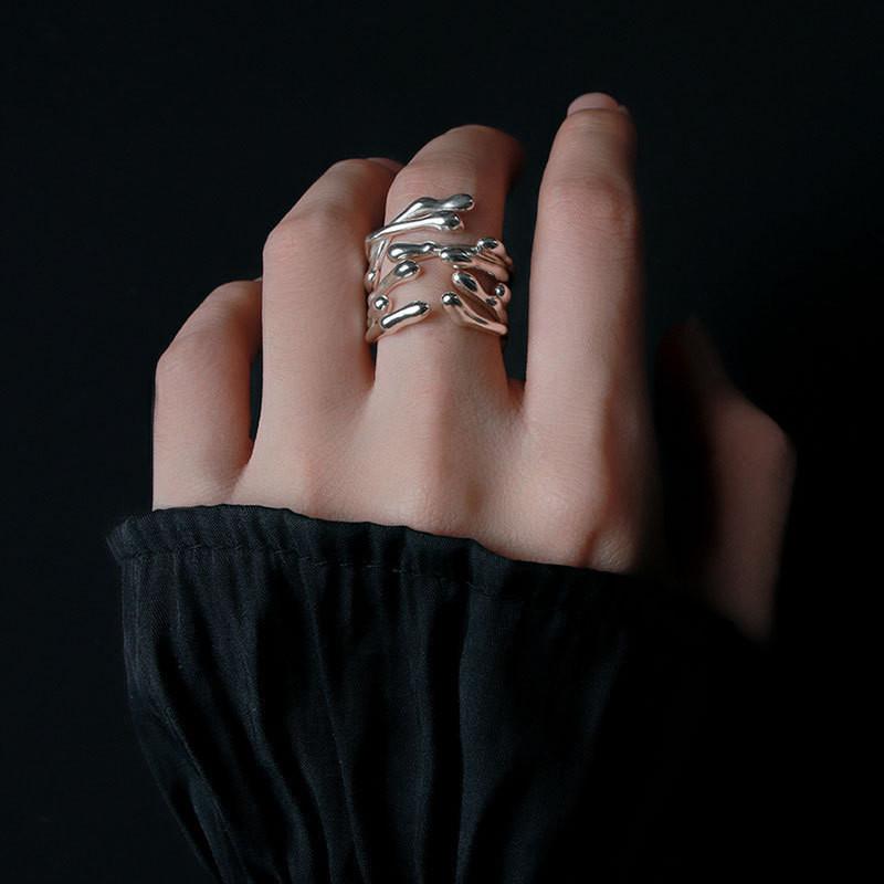 Luxurious 925 Sterling Silver Dark Minimalist Adjustable Ring For Fashion Unisex