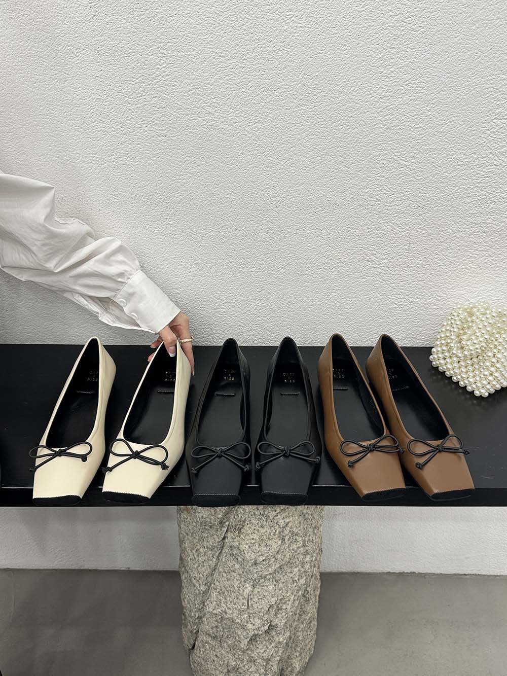 Модные женские туфли с квадратным носком 2024 года — фото 3